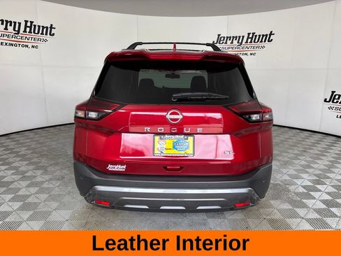 Used 2023 Nissan Rogue SL w/ SL Premium Package FWD image 7