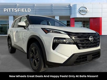 New 2026 Nissan Rogue SV w/ Cold Weather Package