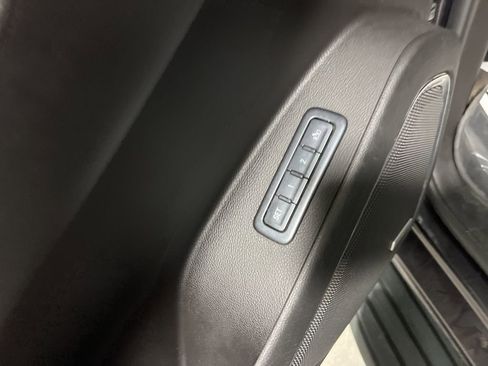 Used 2015 Chevrolet Tahoe LT image 26