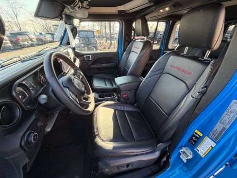 Certified 2024 Jeep Wrangler Unlimited Rubicon image 21