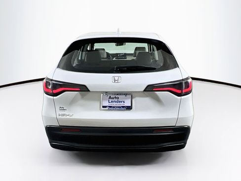 Used 2023 Honda HR-V LX image 6