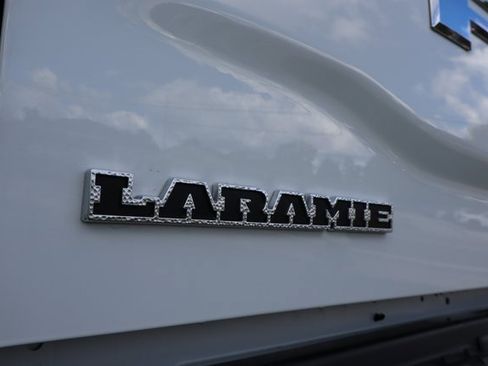 Used 2025 RAM 2500 Laramie image 37