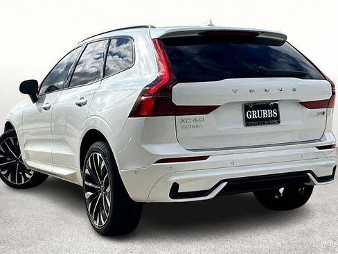 New 2026 Volvo XC60 B5 Ultra w/ Protection Package Premier image 6