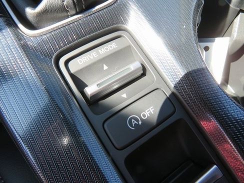 Used 2024 Honda Civic Sport image 25