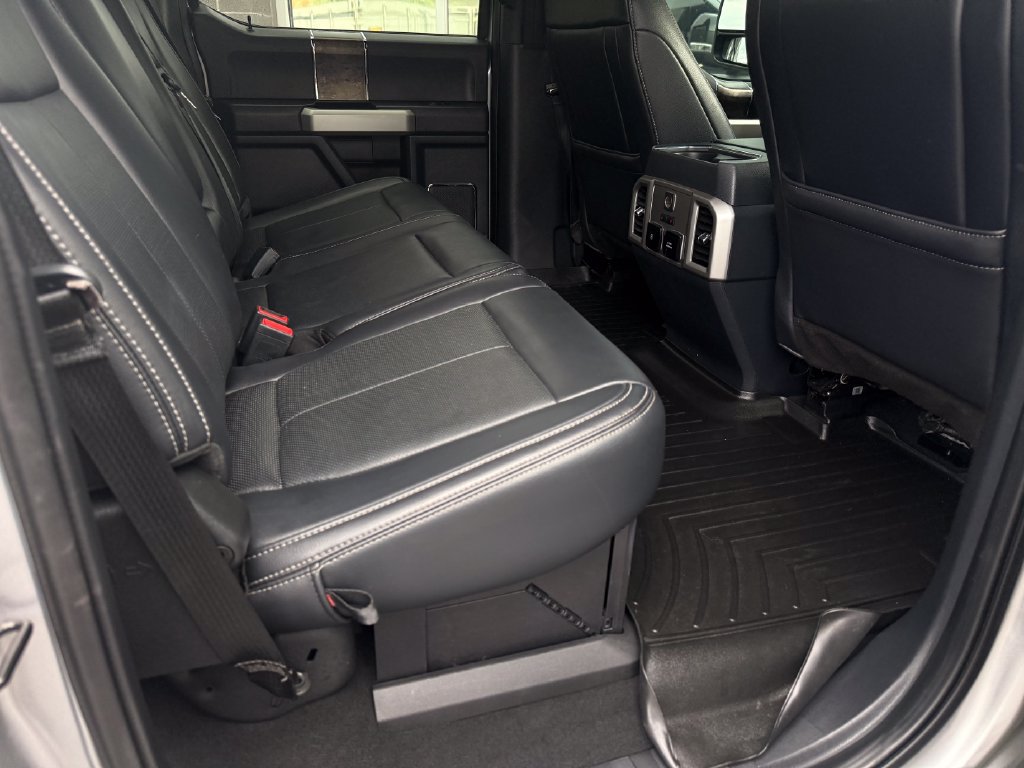 Used 2022 Ford F250 Lariat w/ Black Appearance Package AWD/4WD image 40