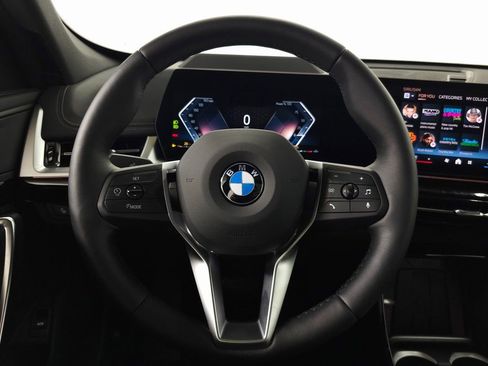 Used 2026 BMW X1 xDrive28i w/ Technology Package AWD/4WD image 15