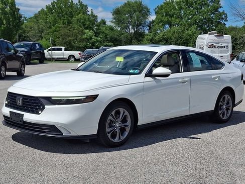 Used 2023 Honda Accord EX image 9