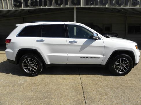 Used 2021 Jeep Grand Cherokee Limited image 2