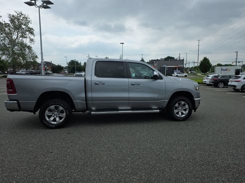 Used 2023 RAM 1500 Laramie AWD/4WD image 4