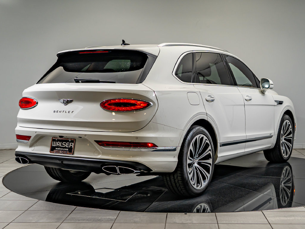 Used 2022 Bentley Bentayga AWD/4WD image 5