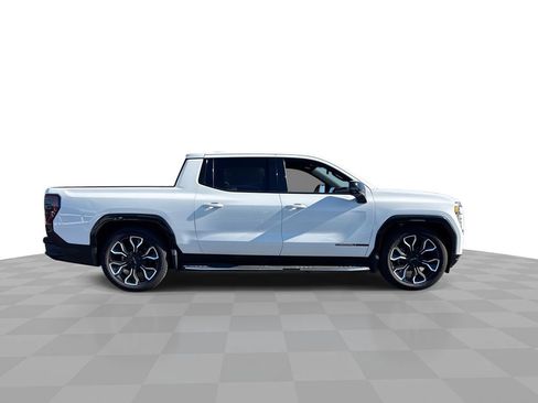 New 2025 GMC Sierra EV Denali image 2