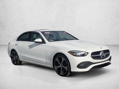 Used 2025 Mercedes-Benz C 300 C 300 image 3