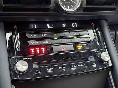 Used 2023 Lexus IS 350 F Sport w/ Navigation Package image 28