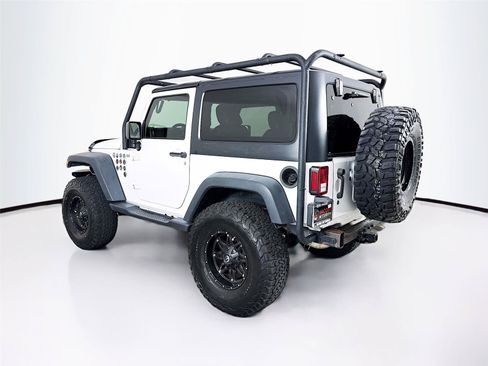 Used 2016 Jeep Wrangler Sport w/ Quick Order Package 24S AWD/4WD image 9