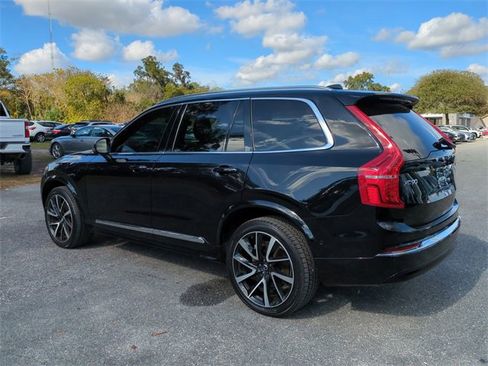 Certified 2023 Volvo XC90 B5 Plus image 6