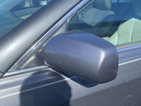 Used 2011 Toyota Camry XLE image 20