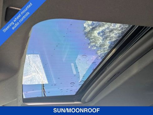 Certified 2021 Chevrolet Silverado 1500 High Country w/ Technology Package image 34