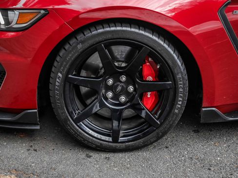 Used 2020 Ford Mustang Shelby GT350R w/ GT350R Equipment Group 920A image 12