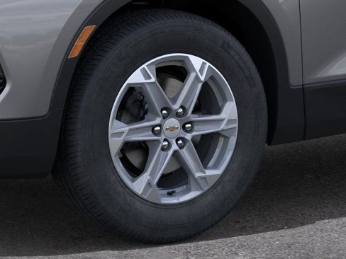 New 2025 Chevrolet Blazer LT w/ Driver Confidence Package image 9