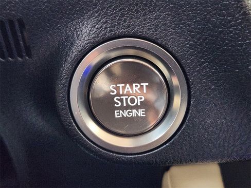 Used 2022 Lexus RX 350L Luxury image 20