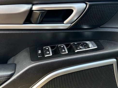 Used 2021 Kia Telluride S AWD/4WD image 26