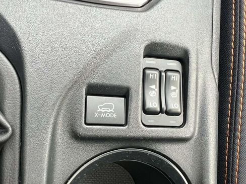 Used 2023 Subaru Crosstrek 2.0i Premium image 31