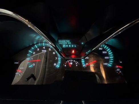 Used 2015 Chevrolet Traverse LT image 15