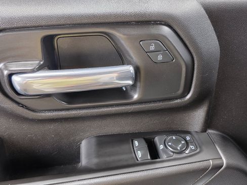 Used 2024 GMC Sierra 3500 Pro w/ Convenience Package image 17