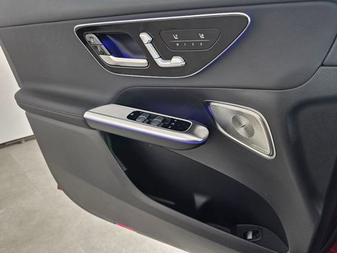 New 2026 Mercedes-Benz GLC 300 image 18