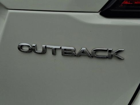 Used 2020 Subaru Outback Limited w/ Popular Package #2 image 36