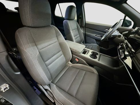 Used 2024 Honda Prologue EX image 32