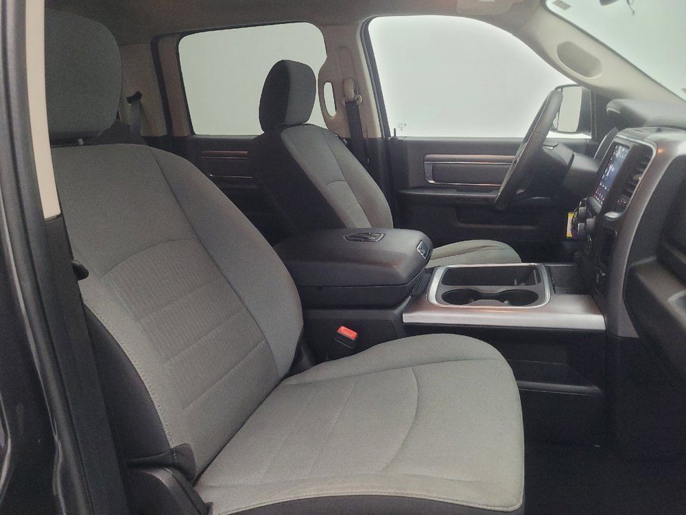 Used 2022 RAM 1500 Classic SLT w/ Electronics Group AWD/4WD image 21