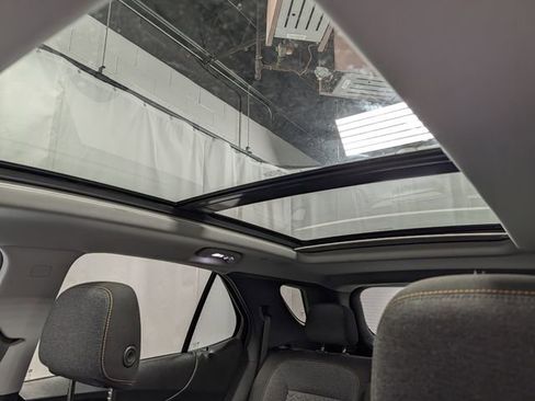 Certified 2023 Chevrolet Equinox LT image 18