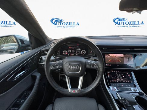 Used 2021 Audi SQ8 Premium Plus w/ Luxury Package AWD/4WD image 9