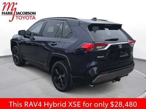 Used 2021 Toyota RAV4 XSE w/ XSE Grade Weather Package AWD/4WD image 13