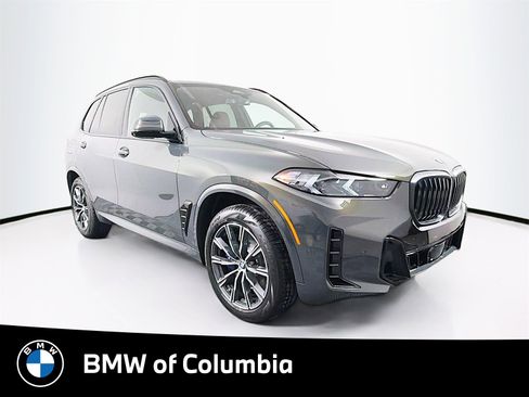 New 2026 BMW X5 xDrive40i w/ M Sport Package image 1