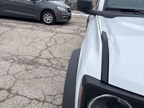 Used 2025 Ford Bronco Big Bend image 5