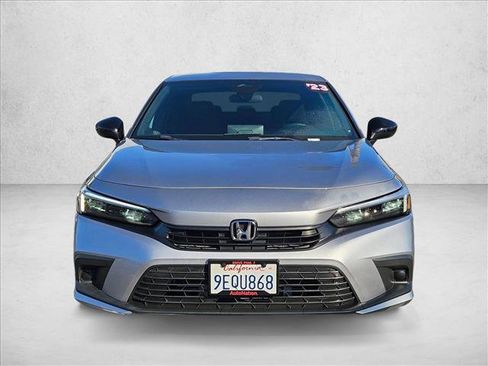 Used 2023 Honda Civic Sport image 2