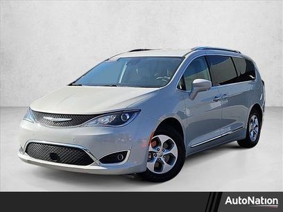 Used 2017 Chrysler Pacifica Touring-L Plus