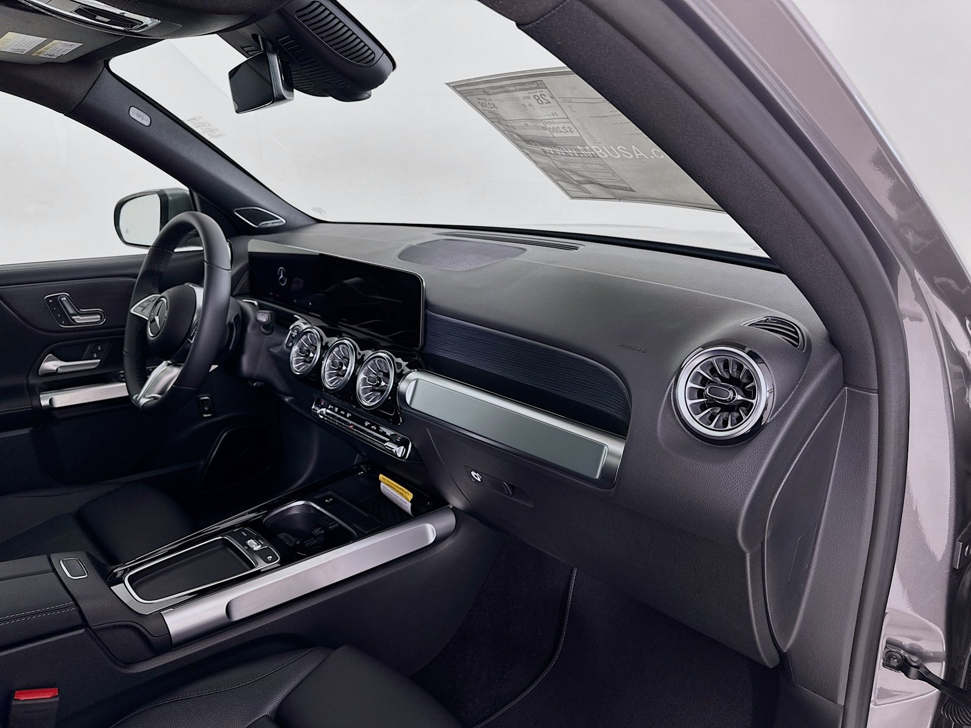 New 2026 Mercedes-Benz GLB 250 image 31