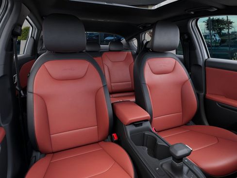 New 2025 Kia K4 GT-Line image 15