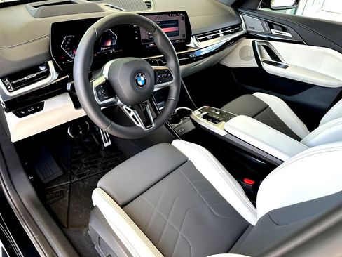 New 2026 BMW X2 xDrive28i w/ Technology Package AWD/4WD image 11