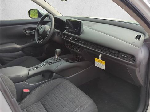 New 2027 Honda HR-V LX image 17