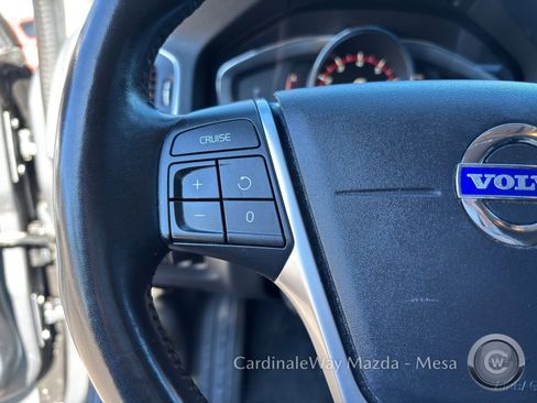 Used 2018 Volvo S60 T5 Dynamic w/ Vision Package image 29