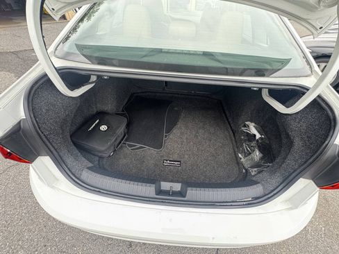 Used 2019 Volkswagen Jetta SEL FWD image 39