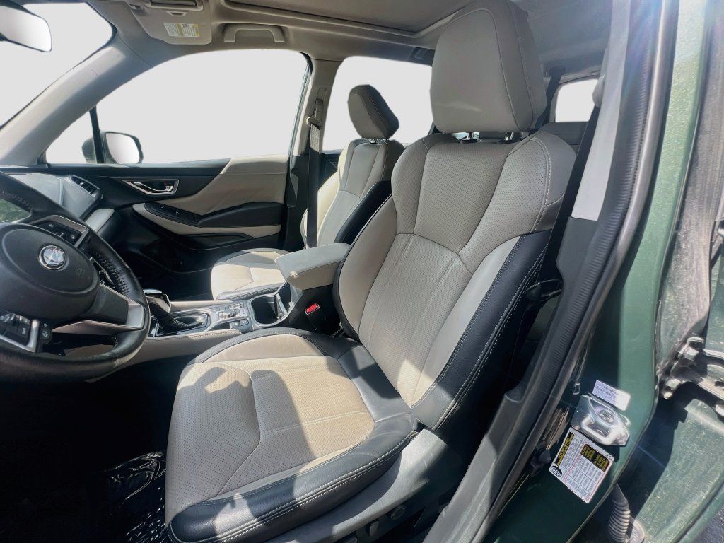Used 2024 Subaru Forester Limited AWD/4WD image 22