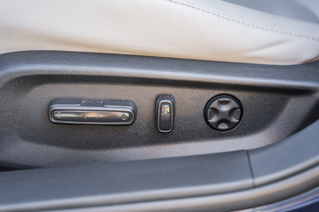Used 2019 Honda Accord EX-L image 30