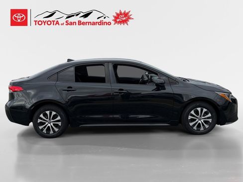 Certified 2022 Toyota Corolla LE image 6