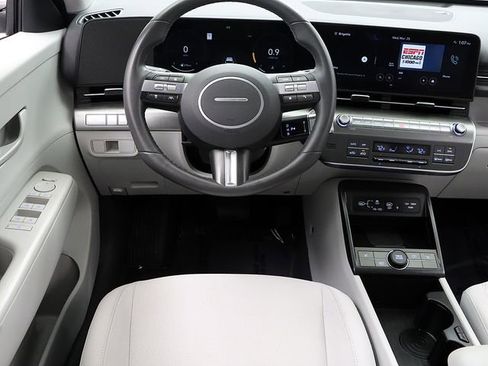 Used 2024 Hyundai Kona SEL w/ Convenience Package image 14