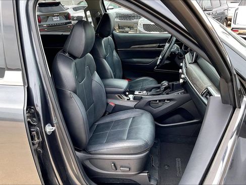 Used 2020 Kia Telluride EX w/ Towing Package FWD image 7